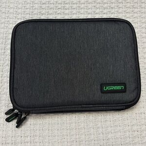 Electronic organizer bag pouch 2 zippered sections multi interior pockets BNIB